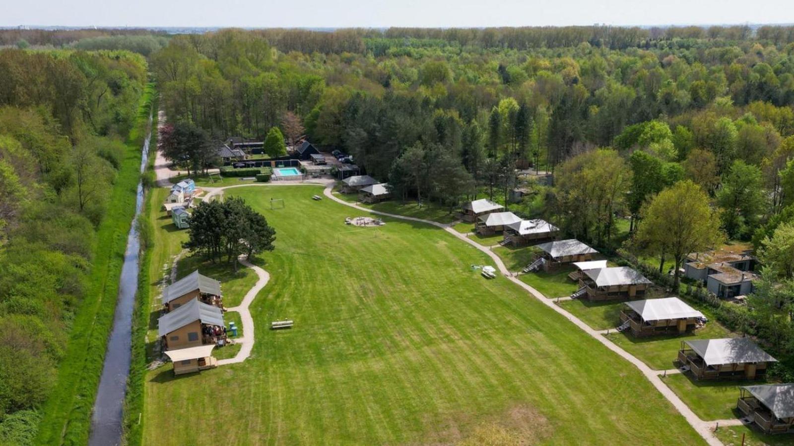 Glamping Lodge With Eco-Wellness Zeewolde Dış mekan fotoğraf