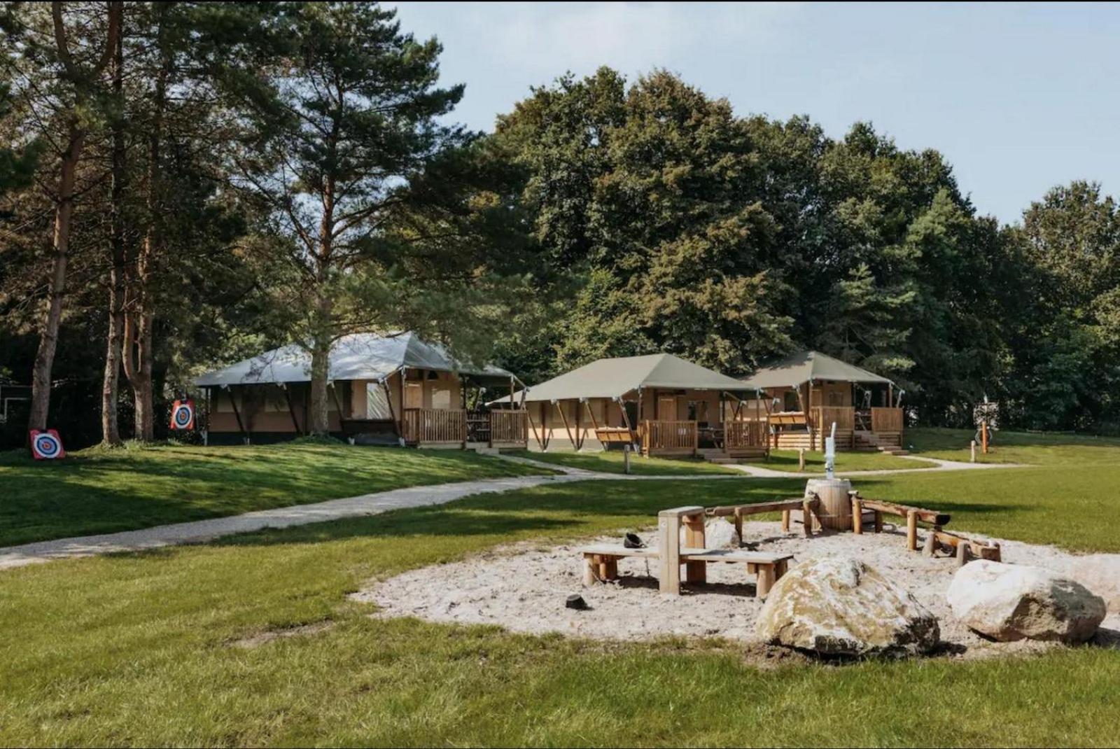 Glamping Lodge With Eco-Wellness Zeewolde Dış mekan fotoğraf