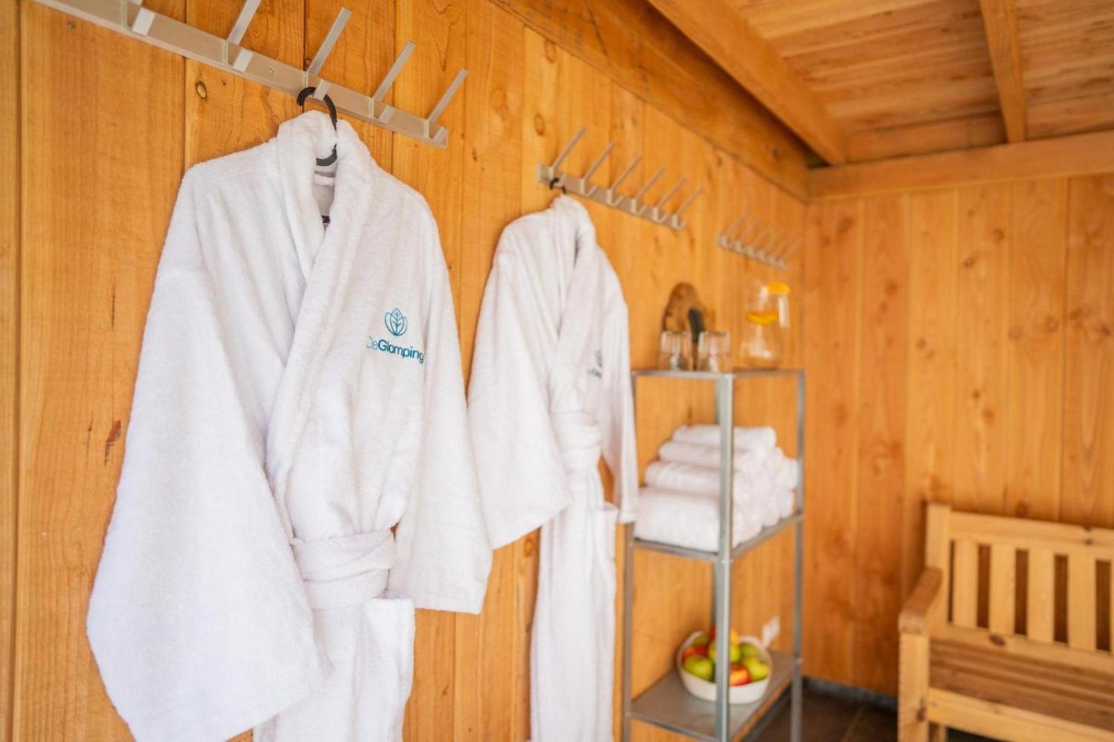 Glamping Lodge With Eco-Wellness Zeewolde Dış mekan fotoğraf