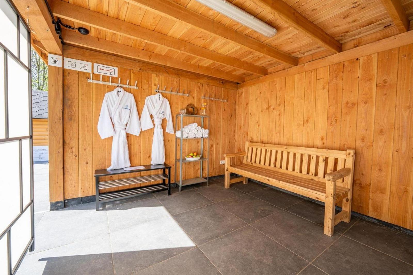 Glamping Lodge With Eco-Wellness Zeewolde Dış mekan fotoğraf